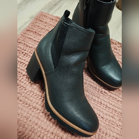 NATURALIZER BOOTS BLACK 8.5M - Picture 2 of 6